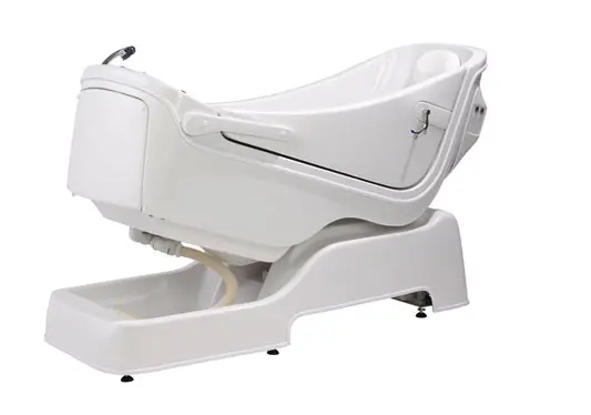 Sentes accessible bath with reclining system tilted back